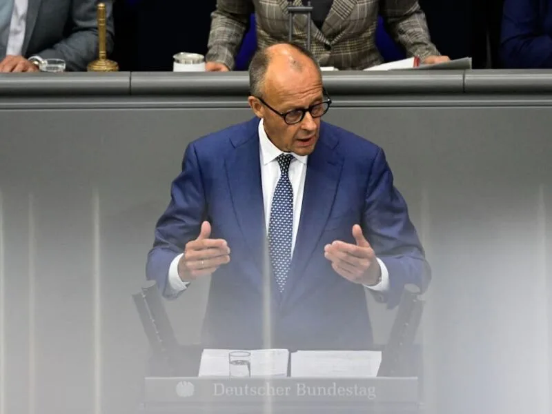 Imunidade parlamentar pode abrir exceção em denúncia contra Merz