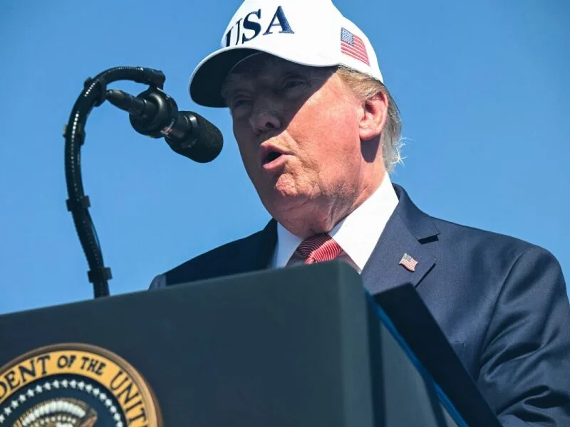 Trump destaca emprego e mercados e volta a falar sobre ameaça nuclear do Irã