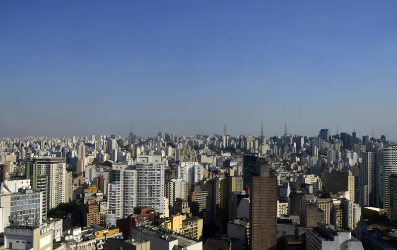 Calor pode chegar a 40°C antes de frente fria avançar pelo país