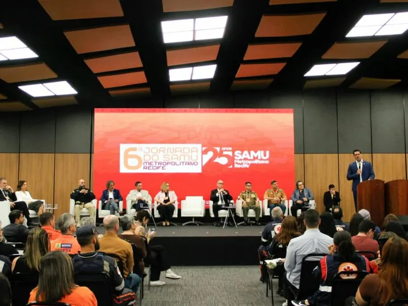 Samu Metropolitano do Recife completa 25 anos com homenagens e jornada técnica
