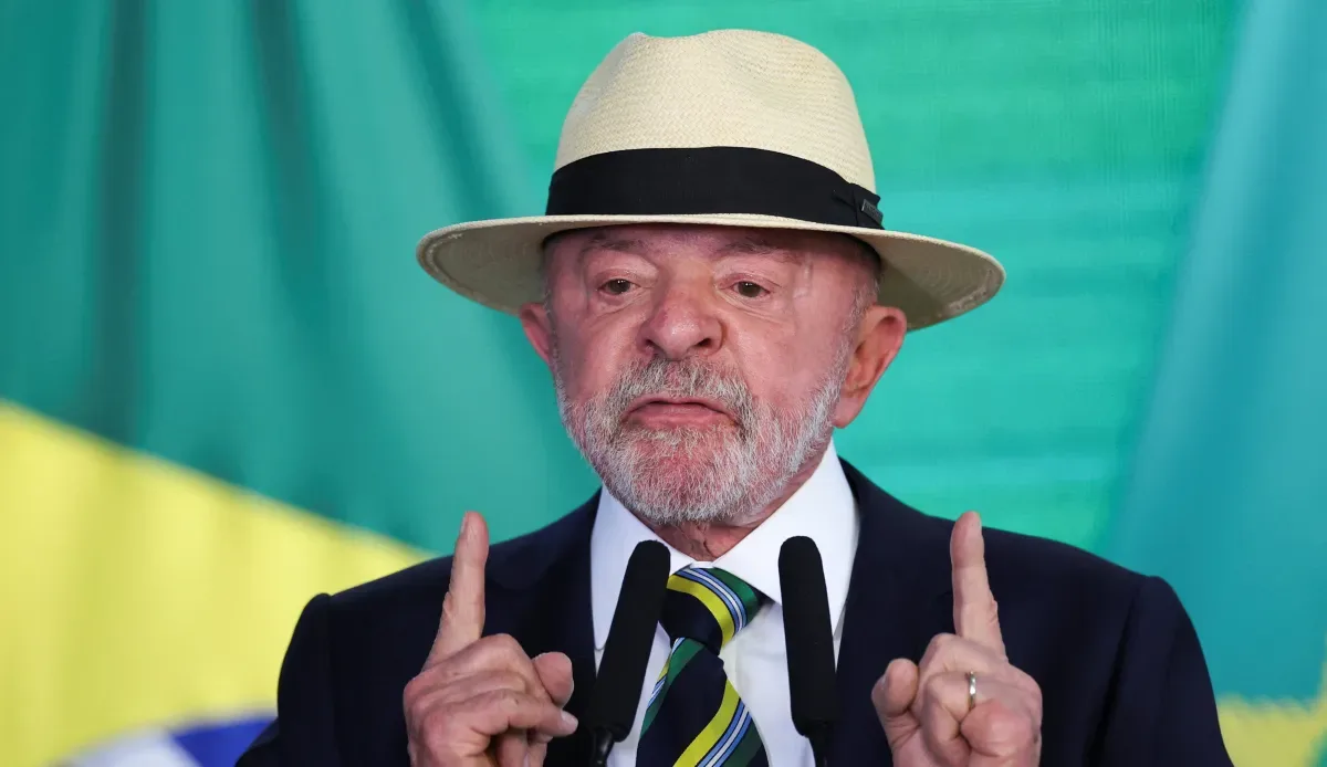 Lula anuncia preparação do PAC 4 e plano para royalties do petróleo