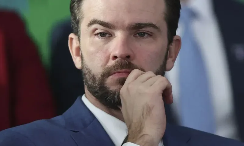 Durigan diz que tensão no STF afeta economia e confiança de investidores