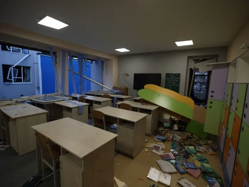 Ataque russo deixa 18 feridos em Kiev, dizem autoridades ucranianas