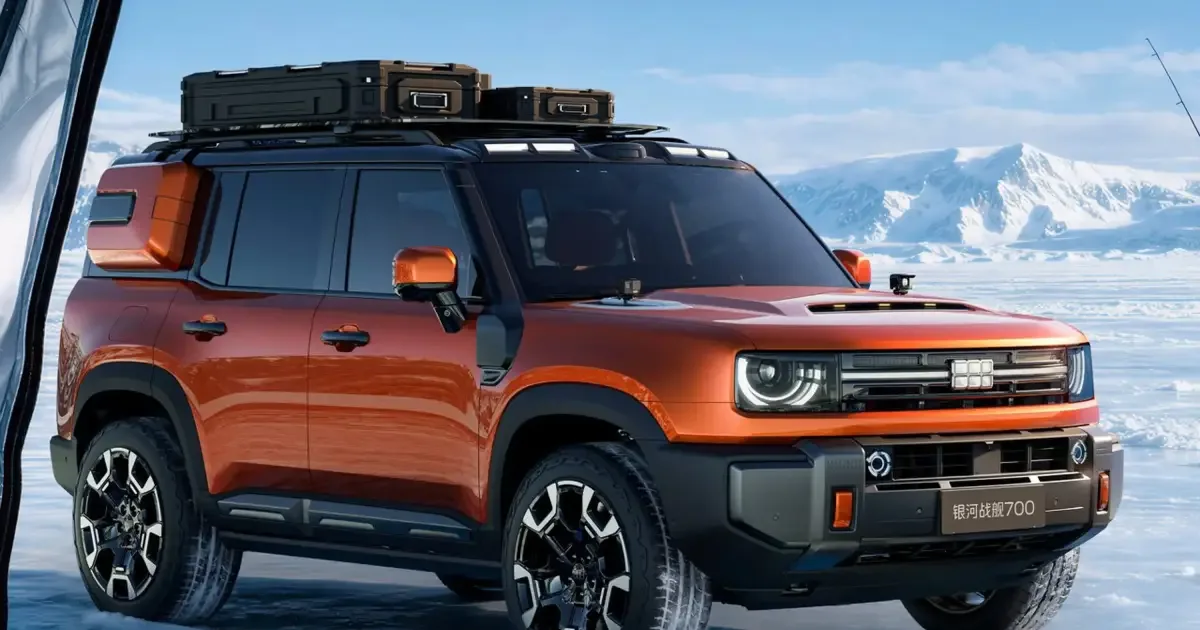 Horse Powertrain integra 13 componentes e prepara SUV híbrido de 1.113 cv