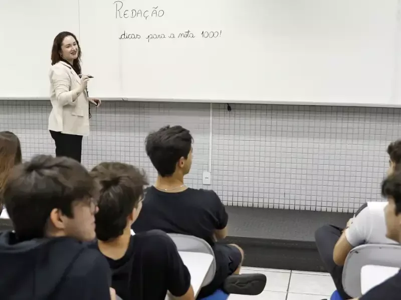 Prova Nacional Docente reúne mais de 625 mil participantes neste domingo