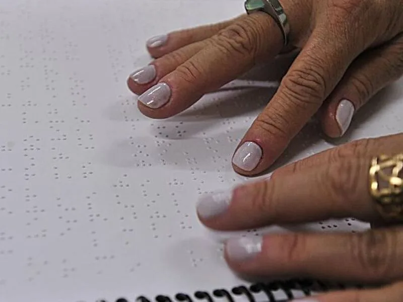 Brasil tem 95 centros do SUS para reabilitação visual, aponta CBO