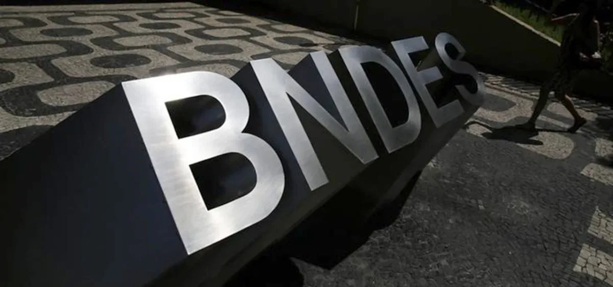 BNDES estima até R$ 34 bilhões para financiar baterias no primeiro leilão