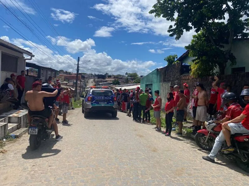 PM reforça segurança para Náutico x Sport com 924 policiais