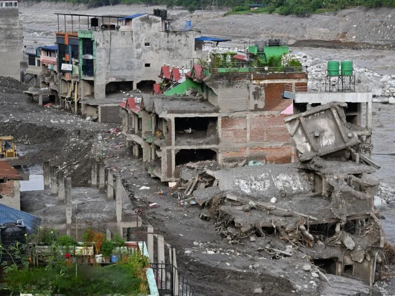Deslizamento em Jiangxi deixa uma pessoa morta e 11 desaparecidas