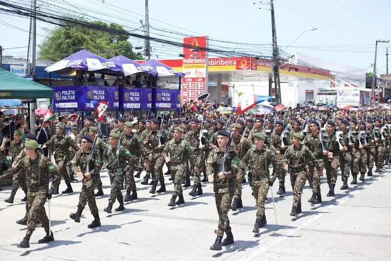 Recife terá desfile cívico-militar e mudanças no trânsito no feriado