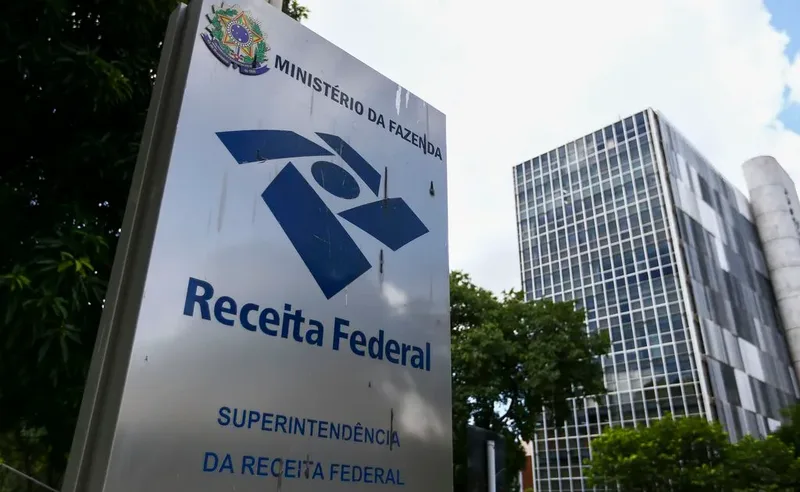 Simples Nacional: prazo para escolher regime de IBS e CBS termina nesta quarta