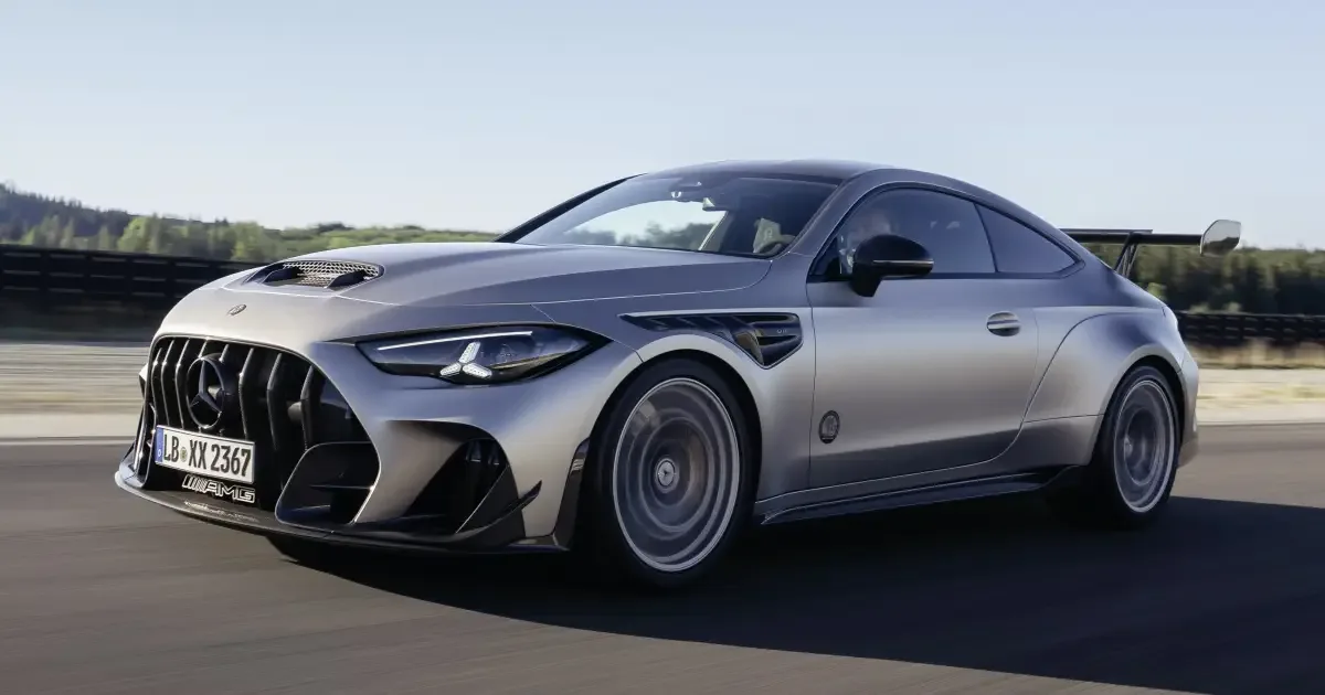 Mercedes-AMG CLE 646 chega com tração traseira e 30 unidades vendidas