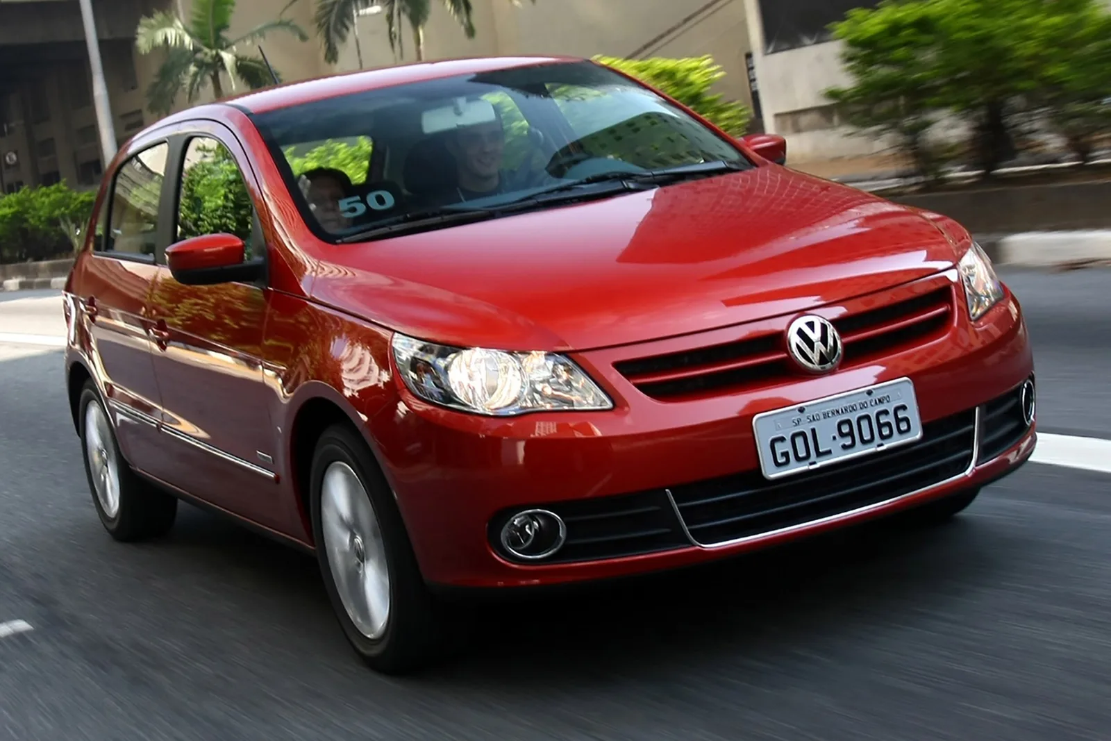 Cinco hatches usados com motor 1.4 ou 1.6 por até R$ 28.900