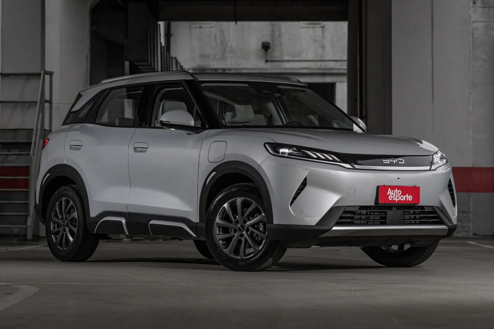 BYD começa a faturar Atto 2, mas clientes ainda esperam pelos carros