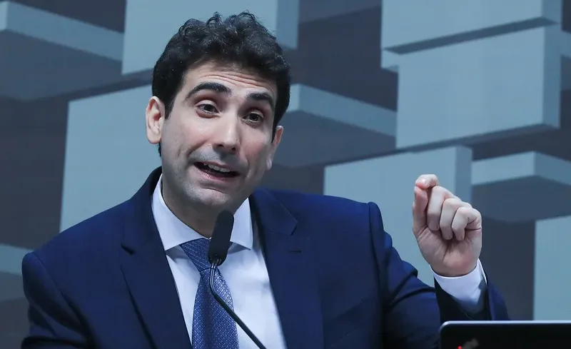 PF ouvirá chefes do BC e dono do BTG em investigação sobre Banco Master