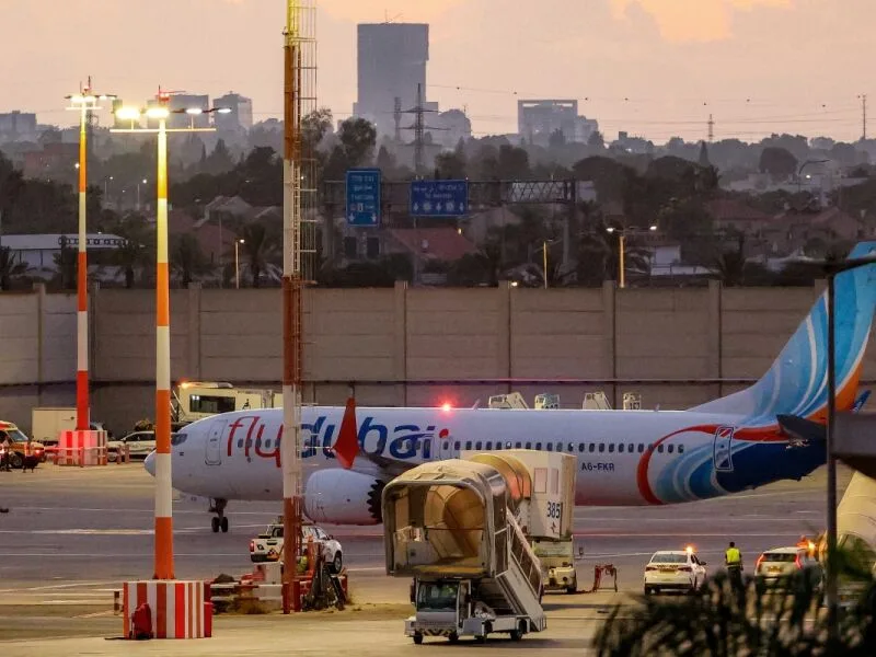 Trump ameaça Irã após ataque contra voo da Flydubai para Israel