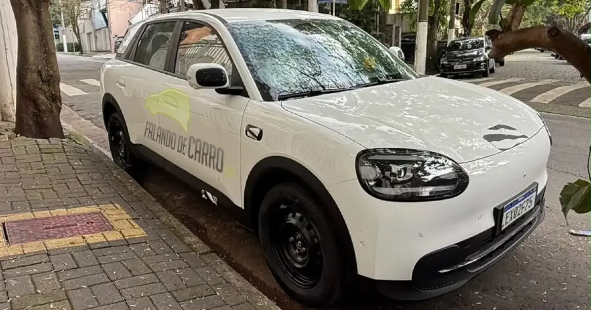 Omoda prepara hatch elétrico QQ com motor traseiro para janeiro de 2027