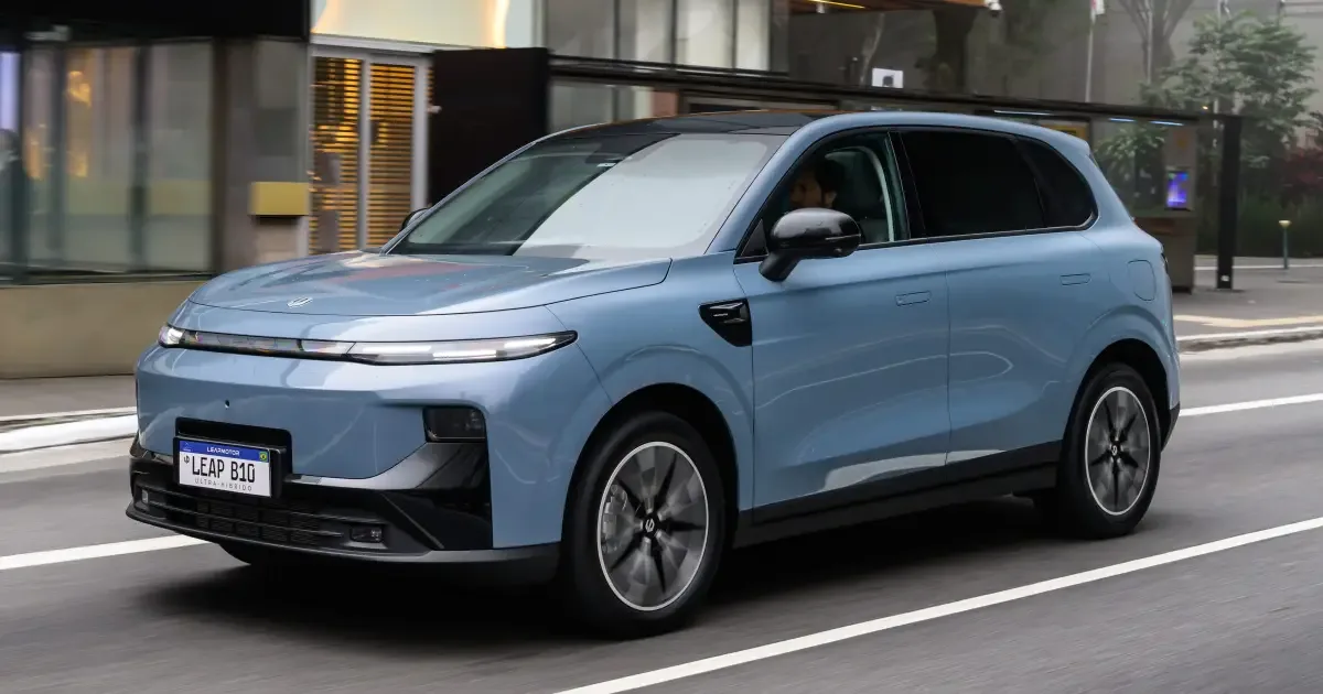 Leapmotor B10 REEV custa menos que o elétrico e amplia alcance para 900 km