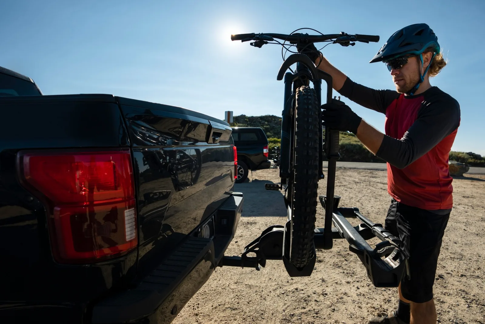 Quatro suportes de bicicleta para carro a partir de R$ 274