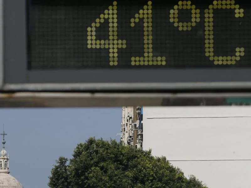 Onda de calor deve elevar temperaturas acima de 40°C em áreas do país