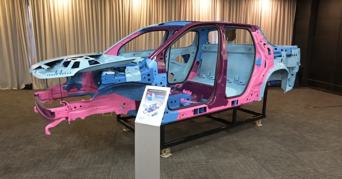 Volkswagen Tukan ganha troféu SAE Brasil CarBody de melhor carroceria