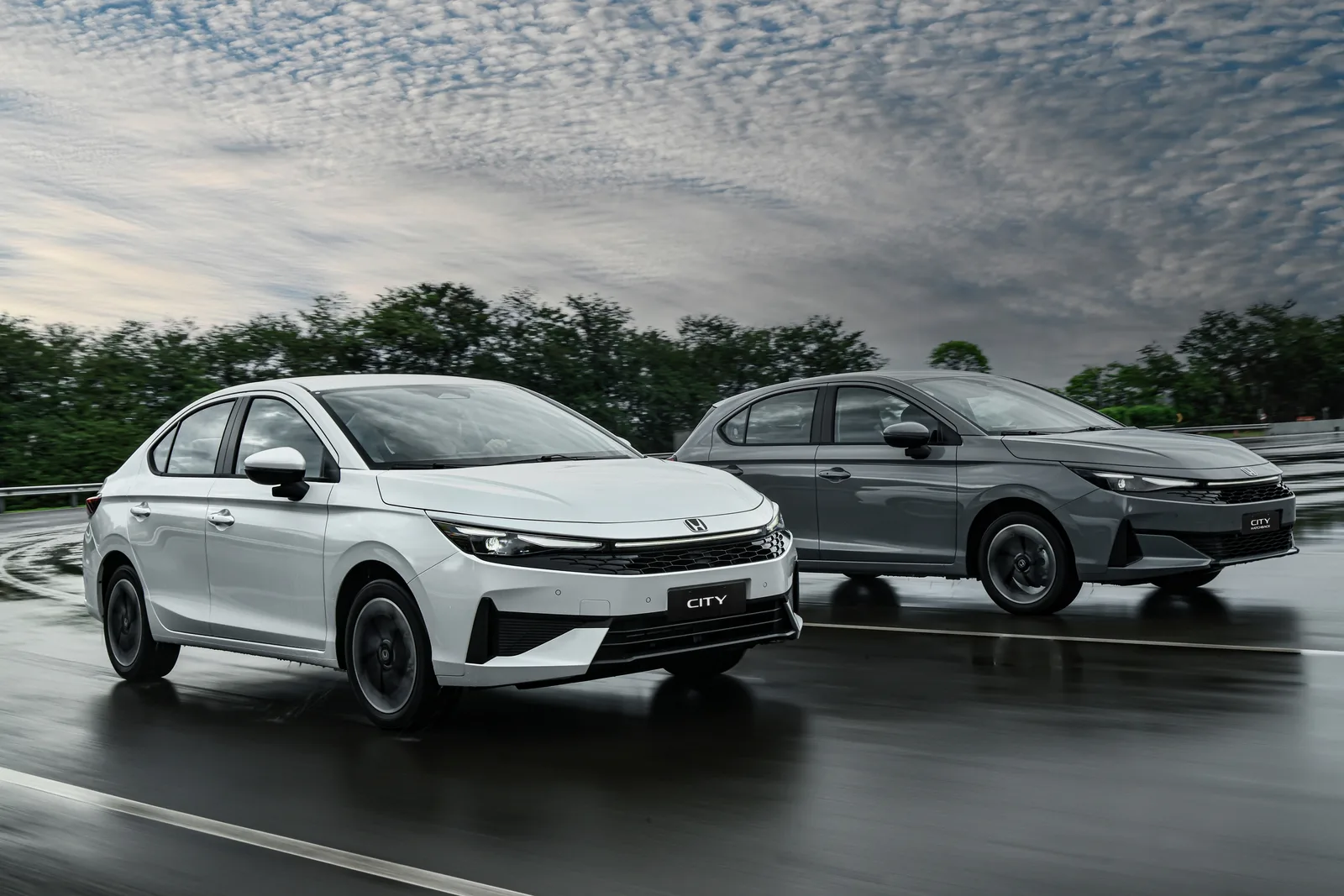 Honda City 2027 chega com versão RS e pré-venda a partir de R$ 117.500