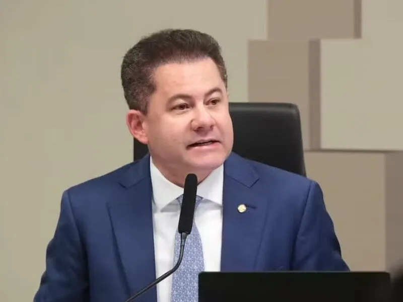 PF investiga Cezinha de Madureira por suspeita de influência em tribunais