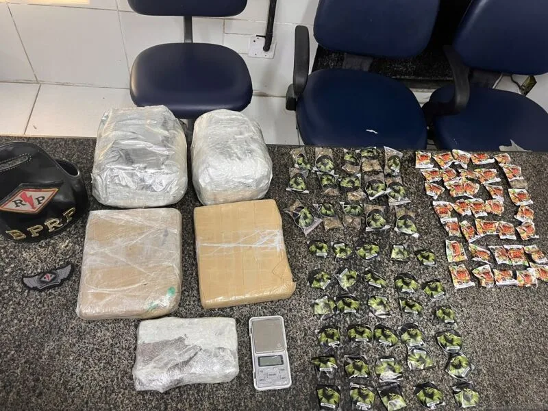 Homem é preso com skank e maconha em condomínio no Recife