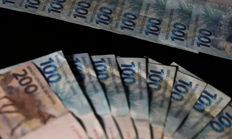 Fazenda reduz previsão de crescimento do PIB para 2% em 2026