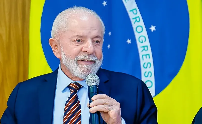 Lula sanciona isenção do Imposto de Importação para compras de até US$ 50