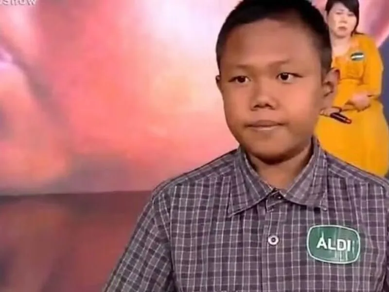 Ardi Rizal começou a fumar aos 2 anos e enfrentou uma longa recuperação
