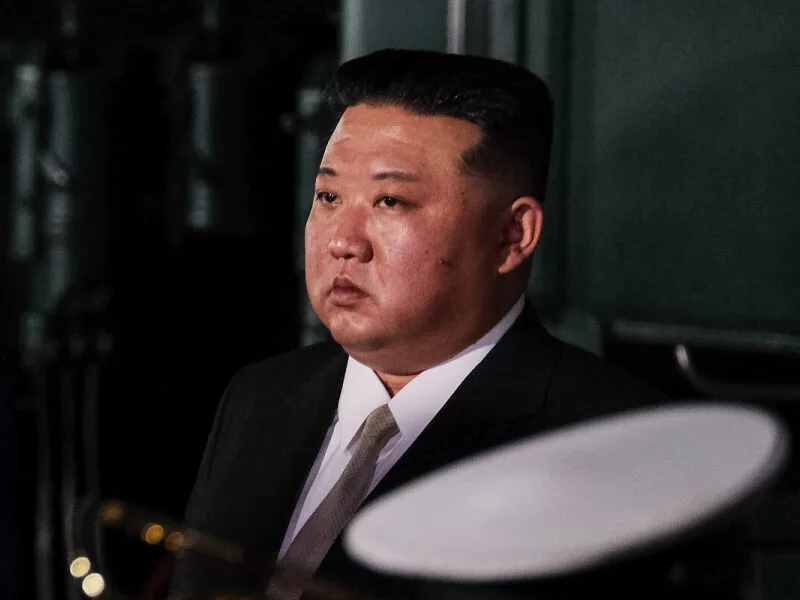 Inteligência sul-coreana estima que Kim Jong Un pese mais de 140 quilos