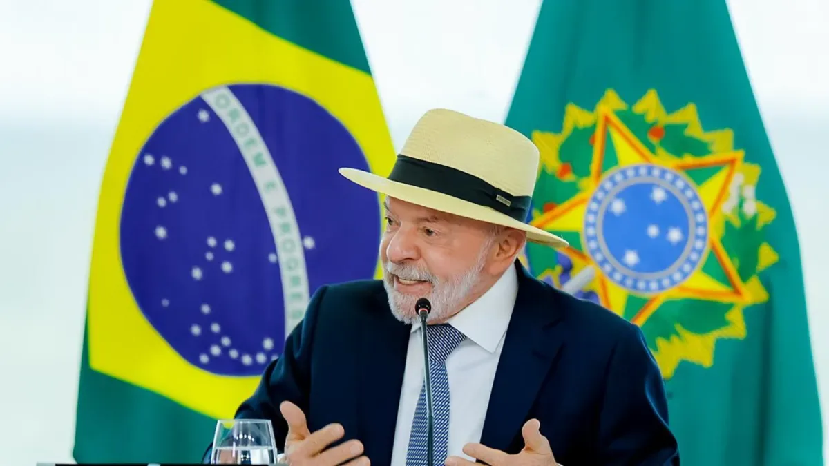 Lula sanciona projeto que permite reduzir imposto sobre compras internacionais