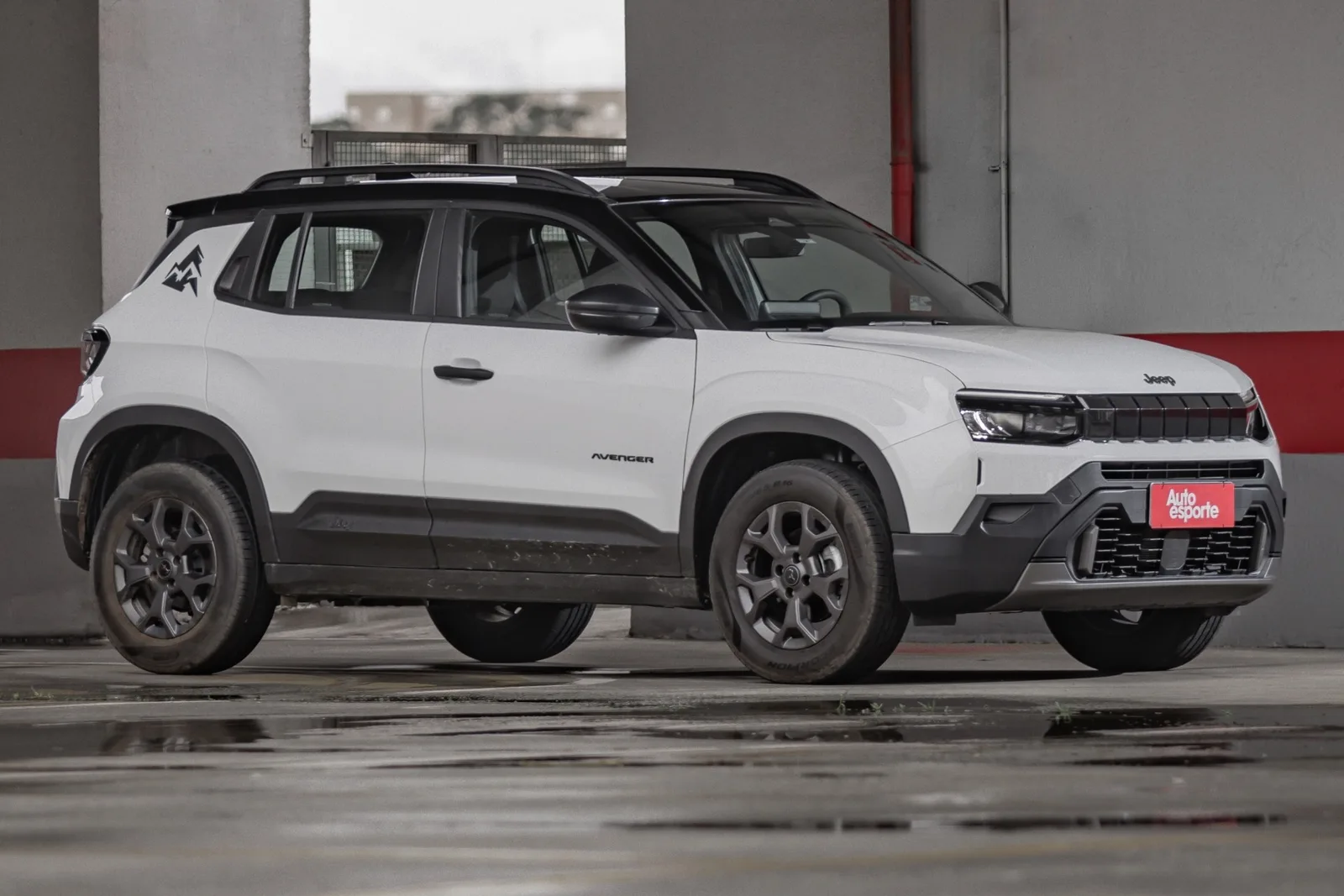 Jeep Avenger Altitude: preço, desempenho e o que falta na versão de entrada