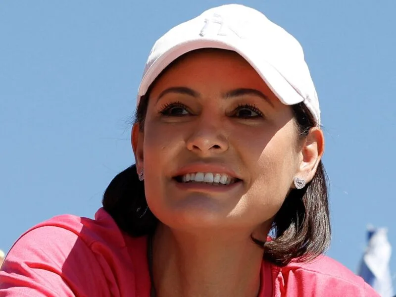 Michelle Bolsonaro é internada em Brasília por enxaqueca refratária
