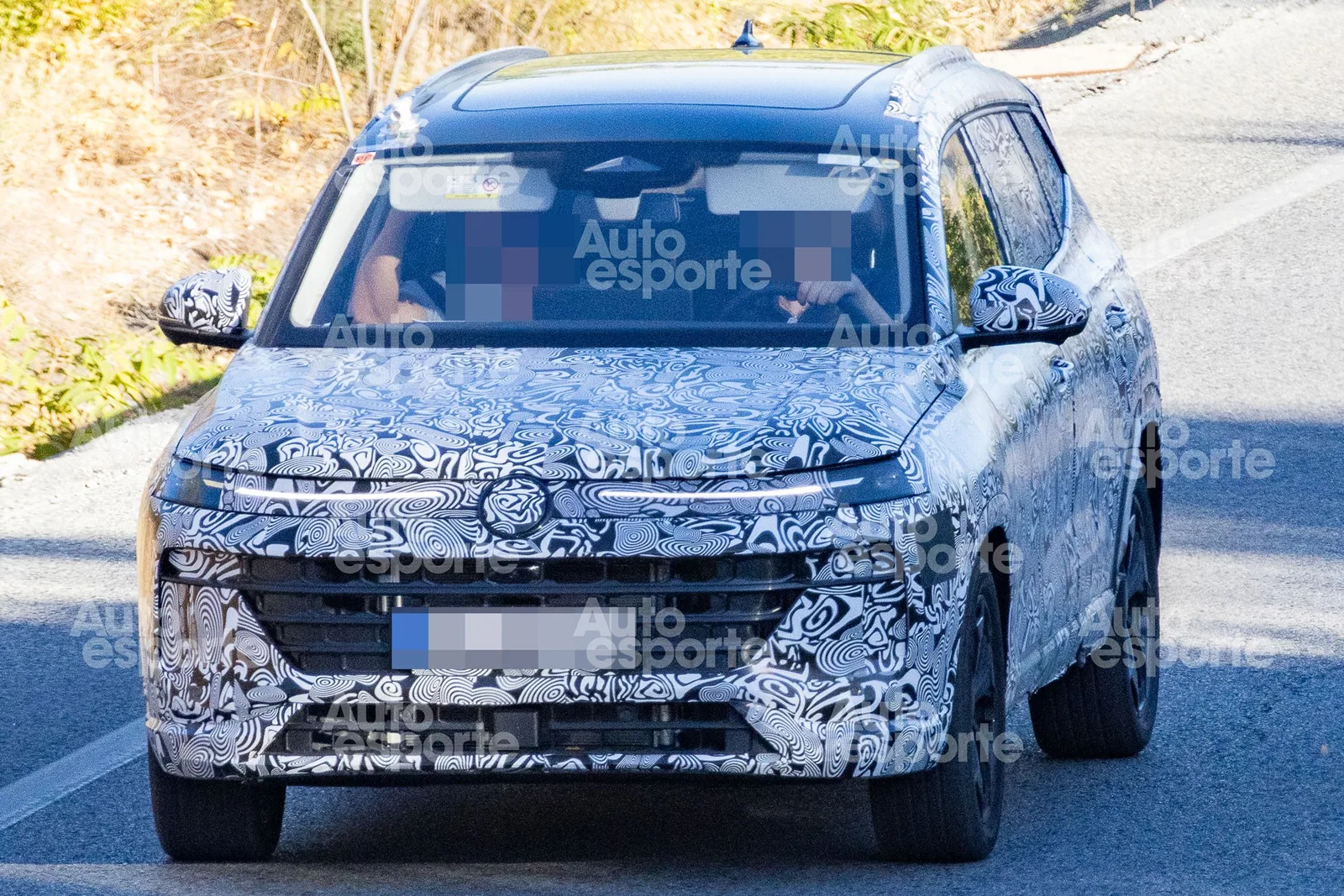 Novo Volkswagen Taos será maior e terá duas versões híbridas no Brasil