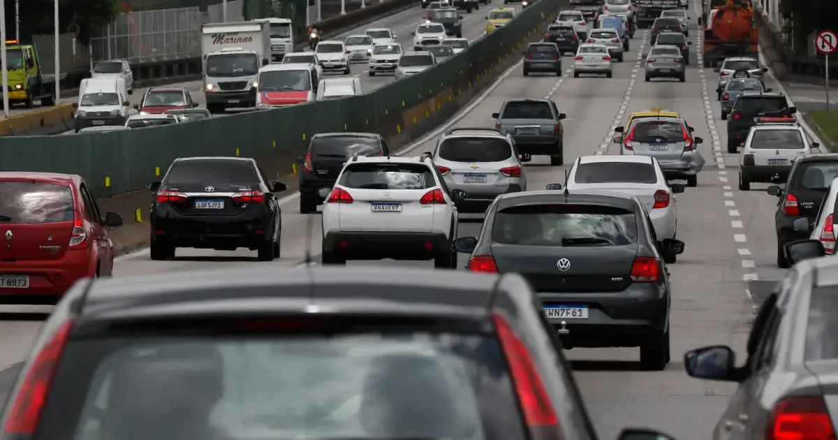 ANTT suspende testes de radares que calculam velocidade média em rodovias