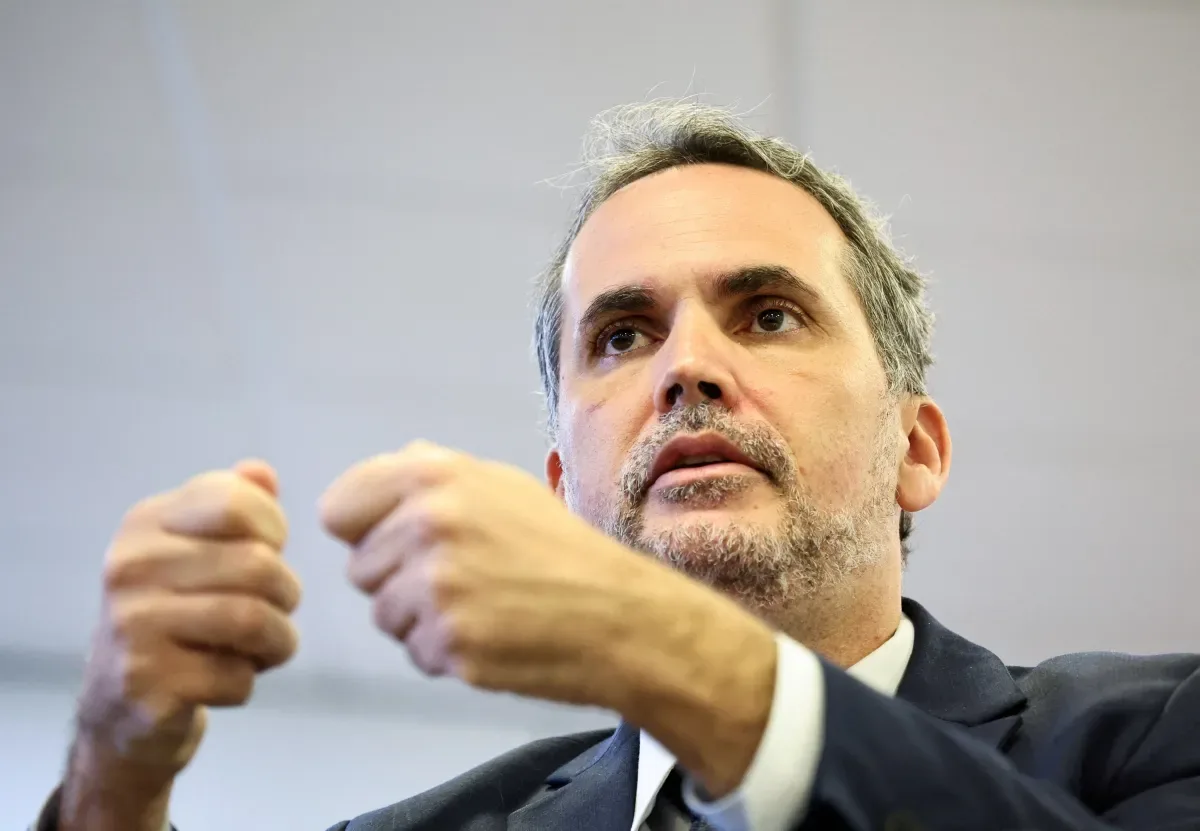 Moretti prevê novas medidas para desacelerar despesas obrigatórias